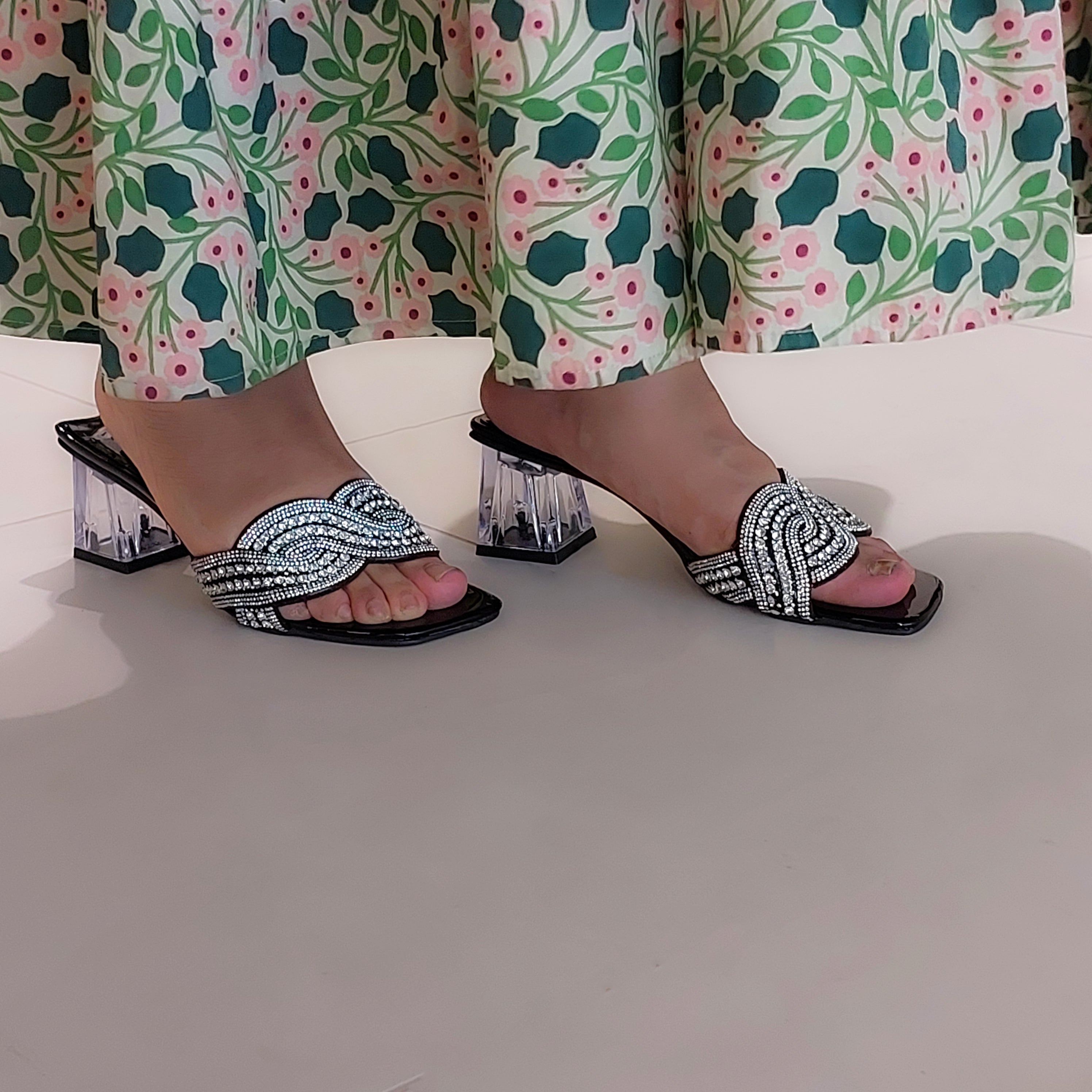 Women's sandals(mooj) - IRAN MADE