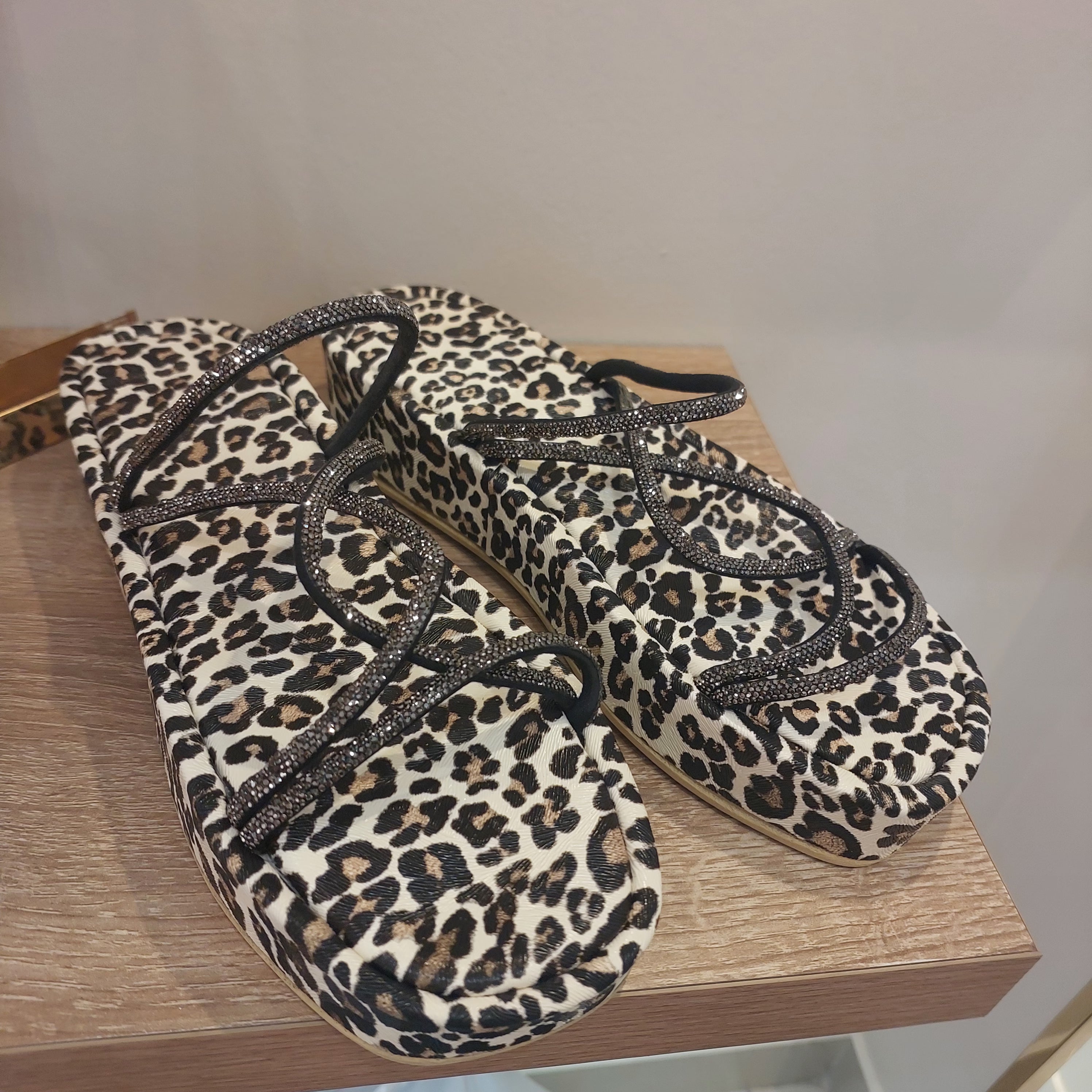 Women's sandals(tiger-n) - IRAN MADE