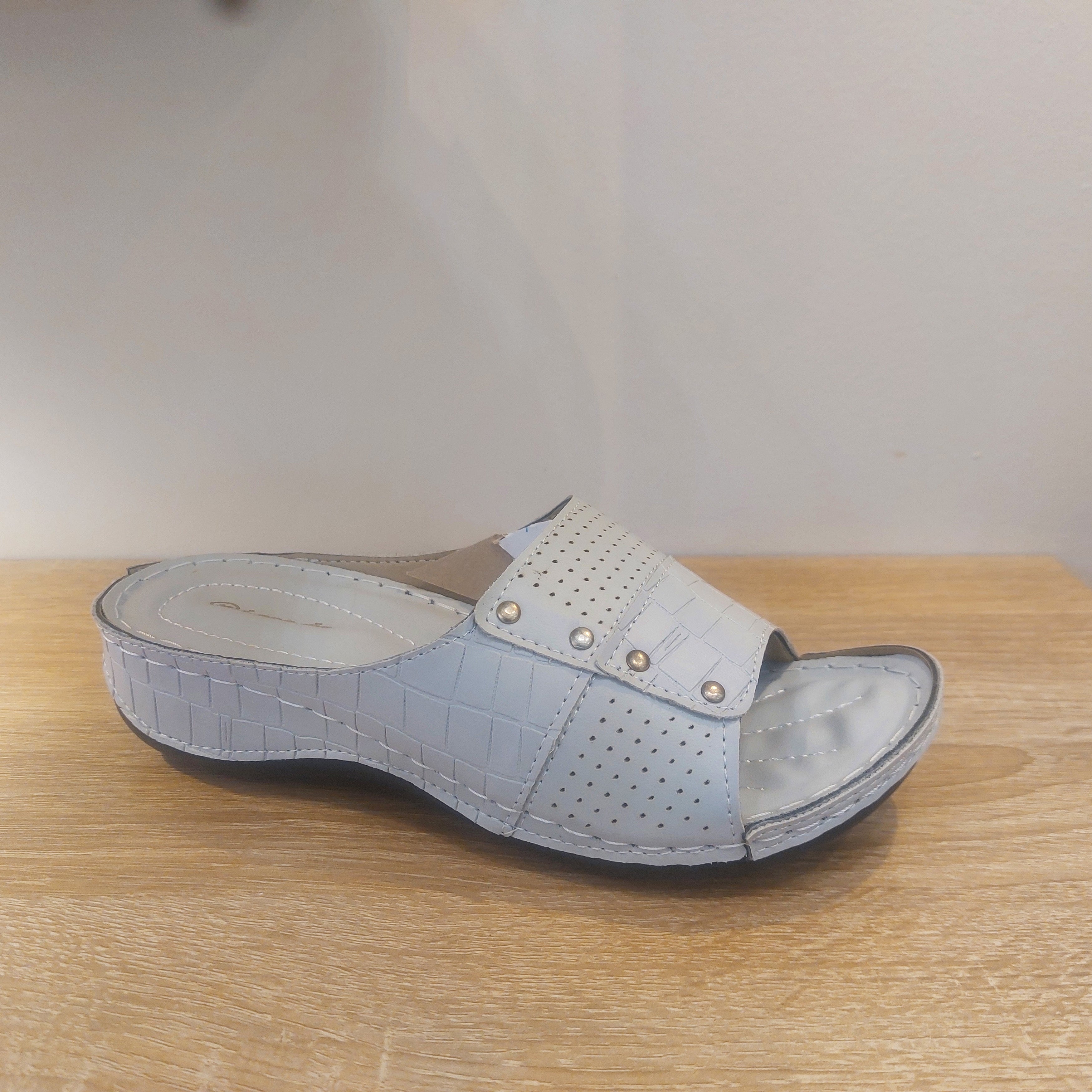 Women's sandals(delta4) - IRAN MADE