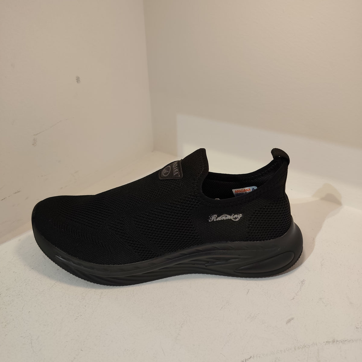 Apadana Unisex Sport Shoes