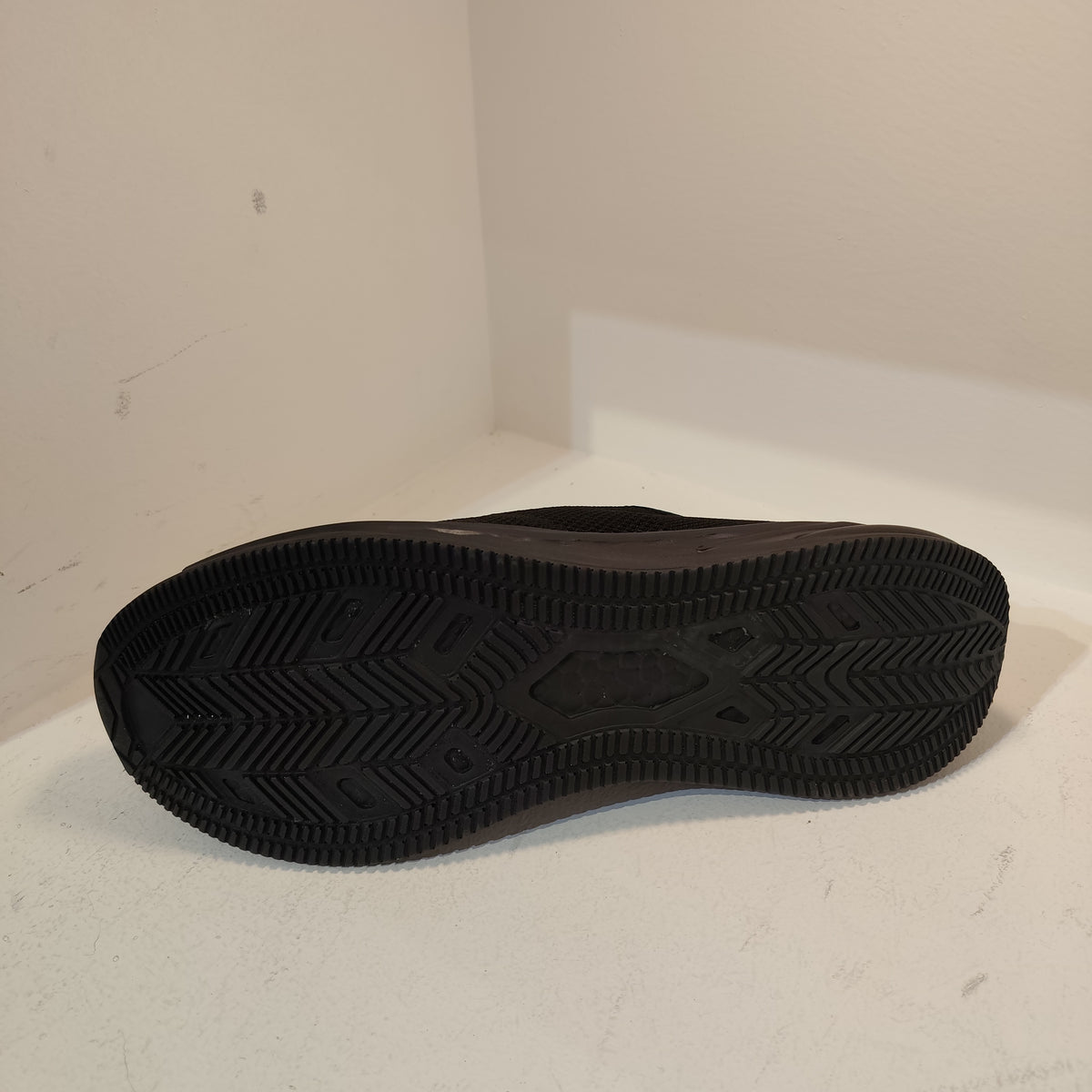 Apadana Unisex Sport Shoes