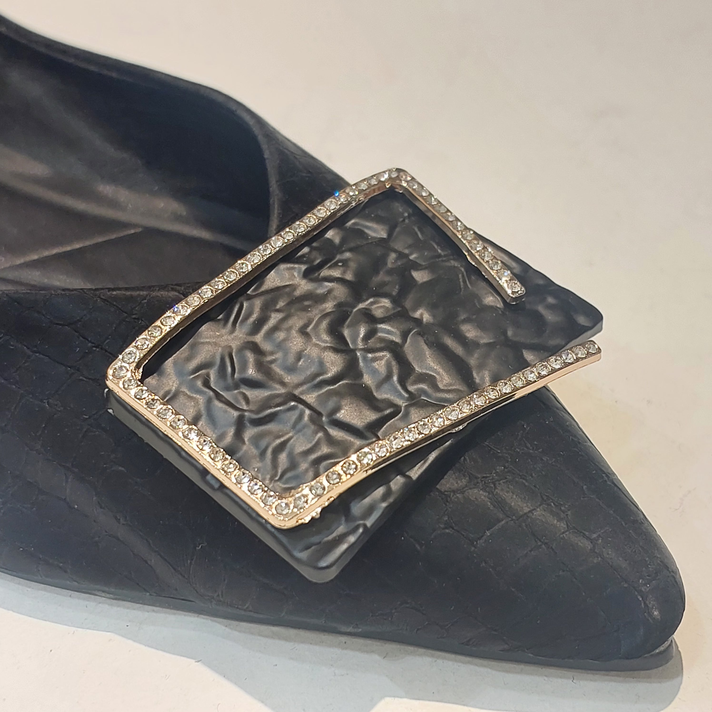 Women's shoes(square)